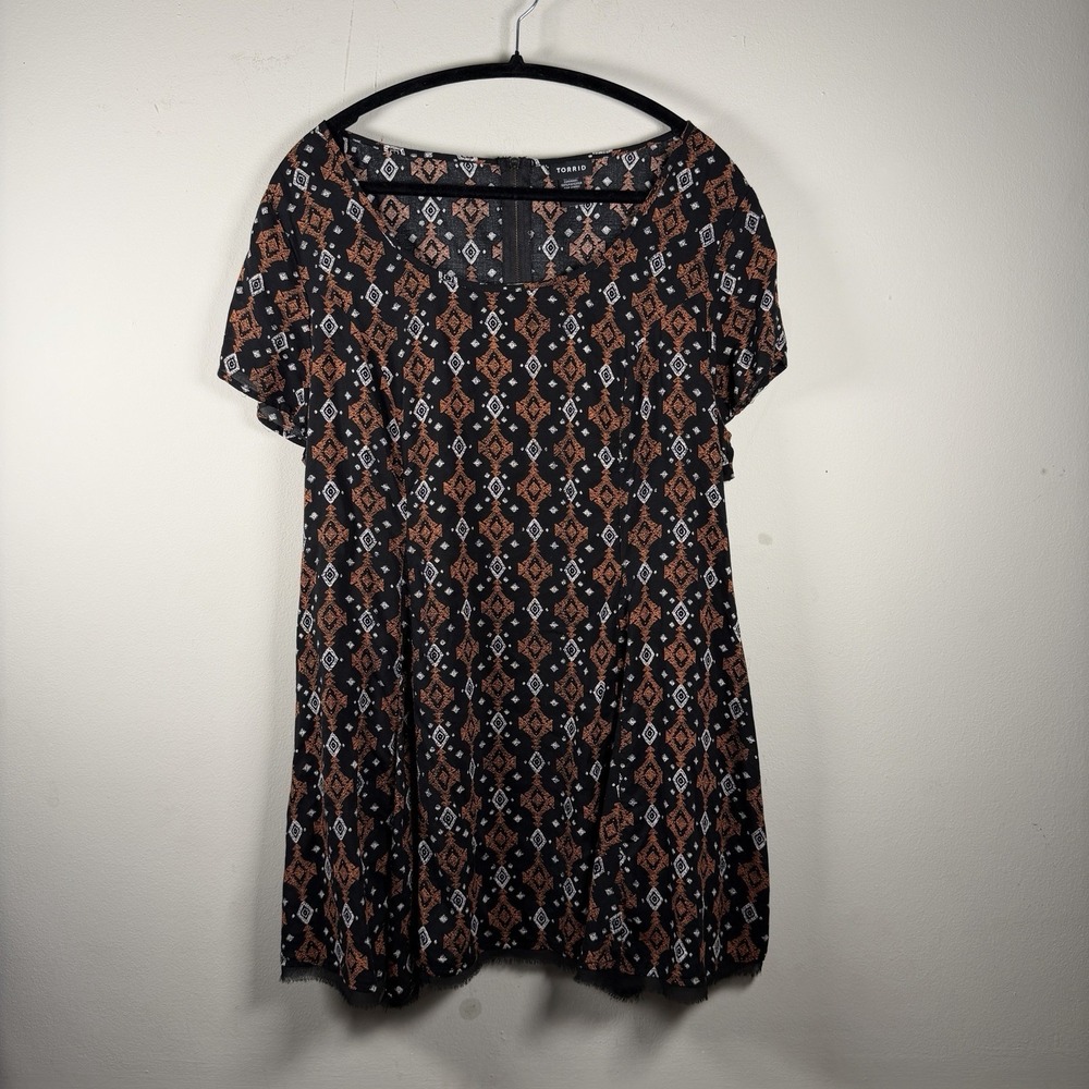 TORRID Women's Size 1X‎ Short Sleeve Aztec Colorful Flowy Mini Dress Y2K Metal